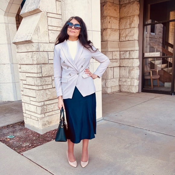 Meet your Posher, Andrea - Picture 4 of 4